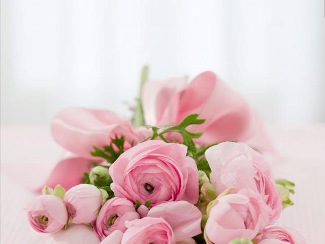 i fiori più adatti per una cerimonia funebre